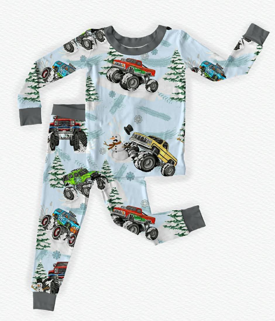 Frosty Freakout Long Sleeve/Pant Pj Set- Winter Pre-Order