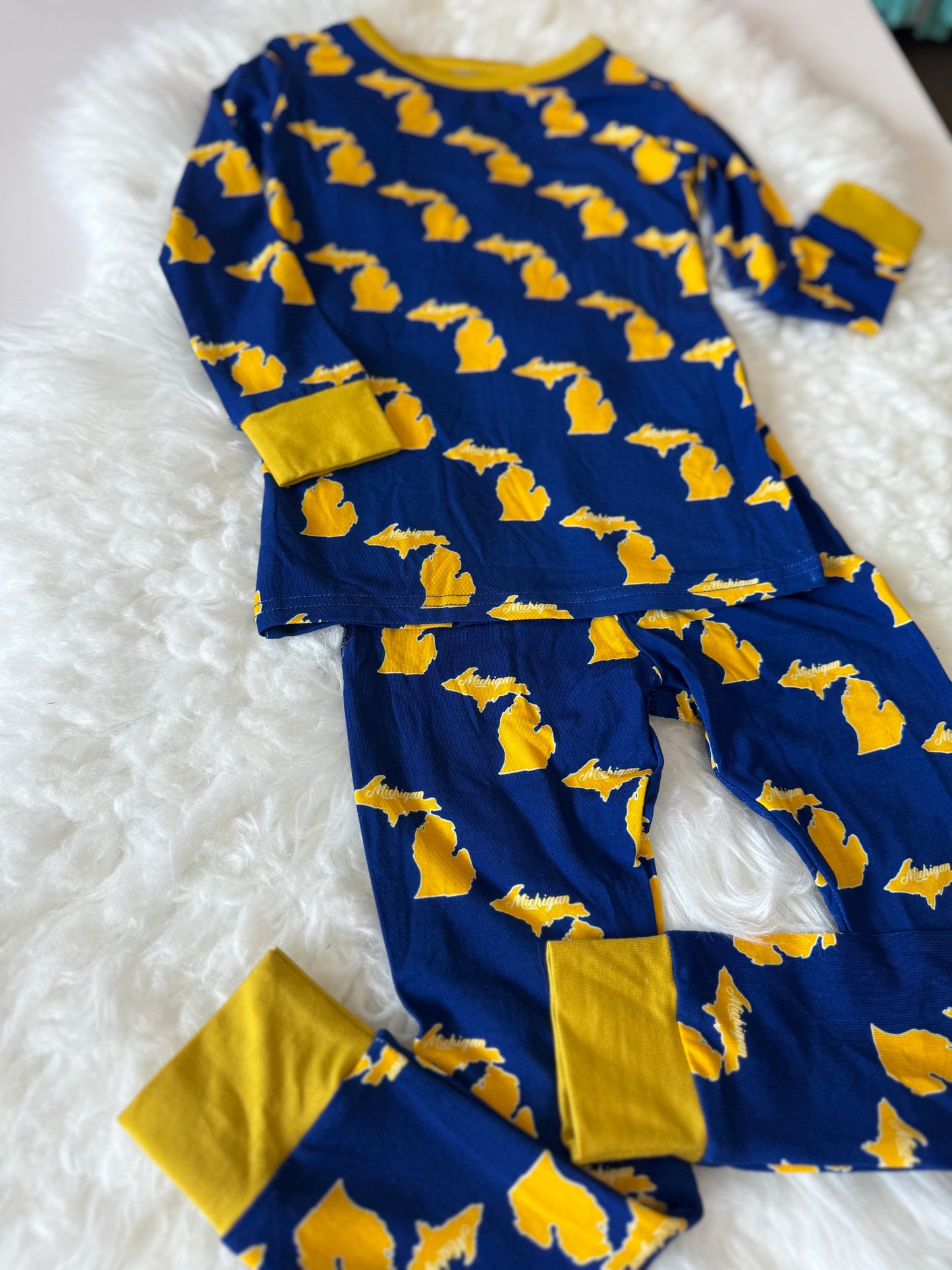 Michigan 2 piece set