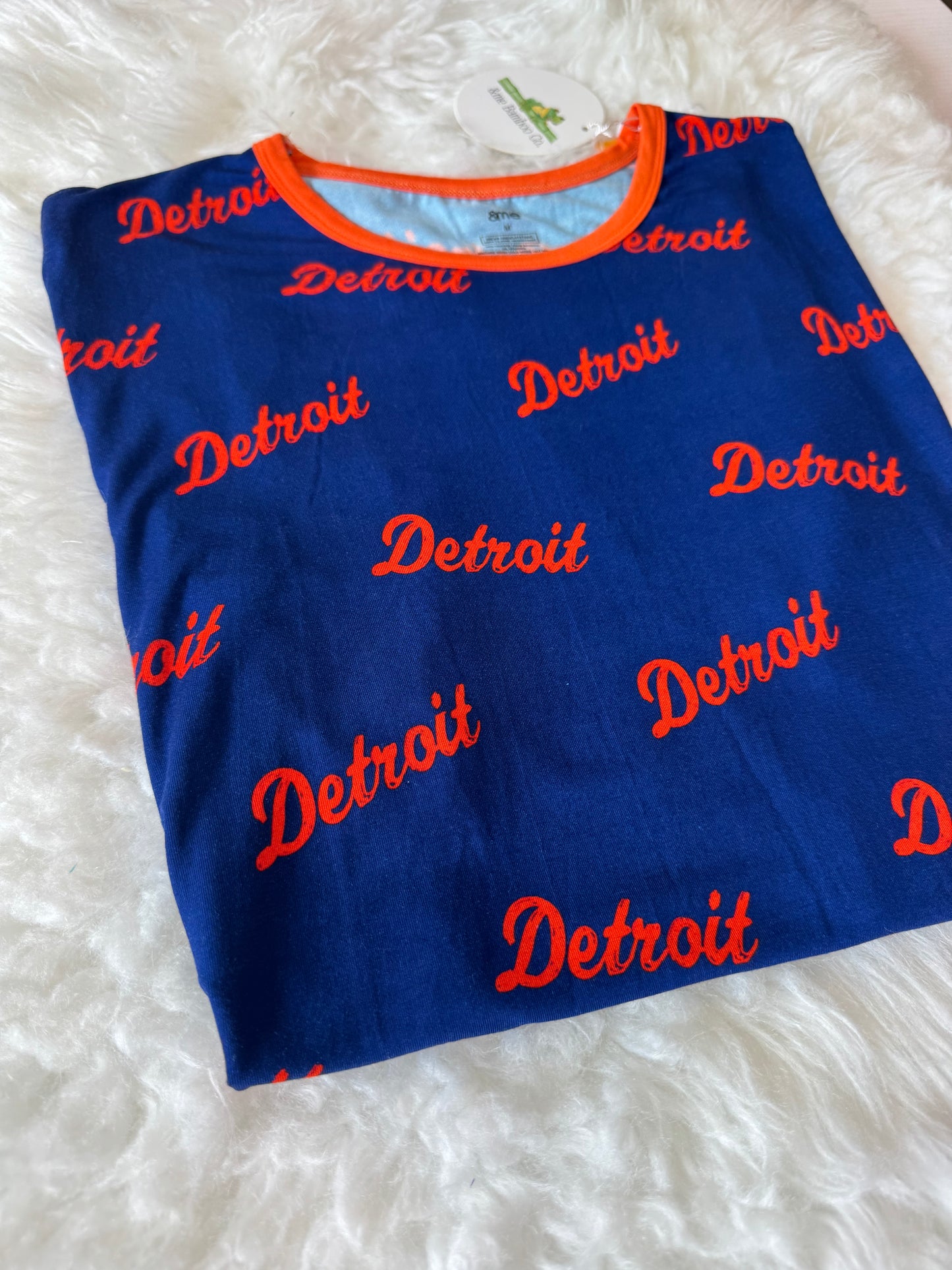 Detroit adult tee
