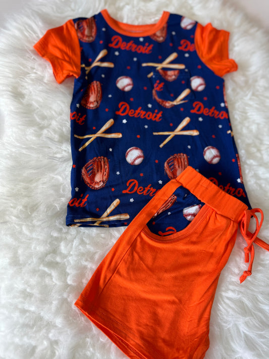 Detroit baseball tee and shorts set