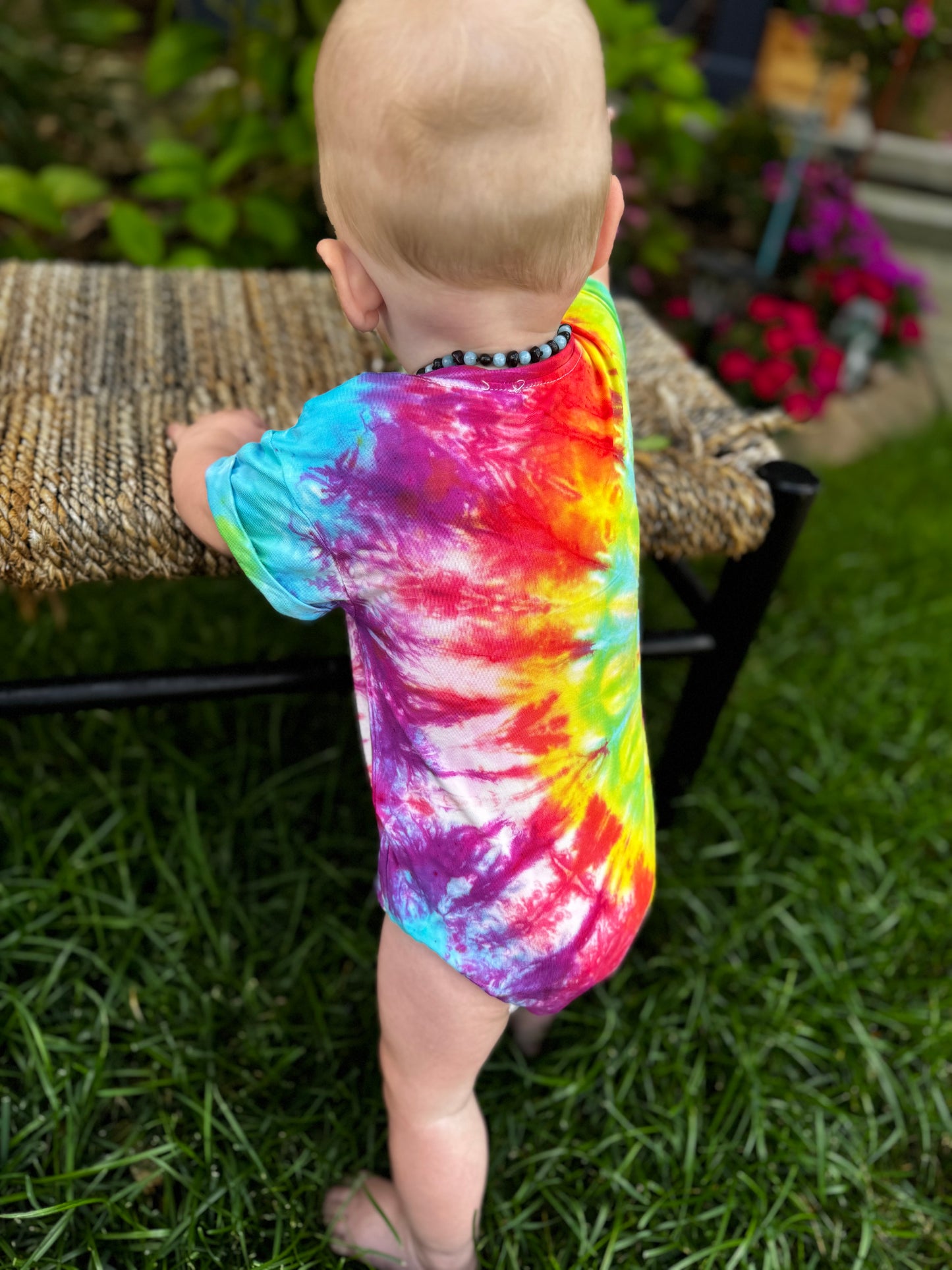 RTS- Rainbow baby tie dye bubble romper 3/6m